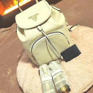PRADA Cream Leather Bag 💎👑